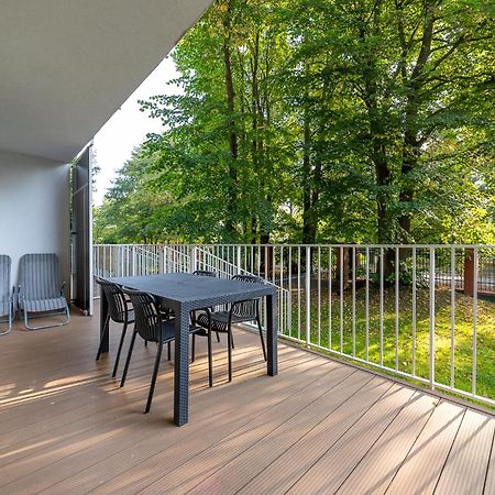 Apartamentyprzymorzu 010 Z Basenem Tarasem I Ogrodkiem Kolobrzeg Bagian luar foto